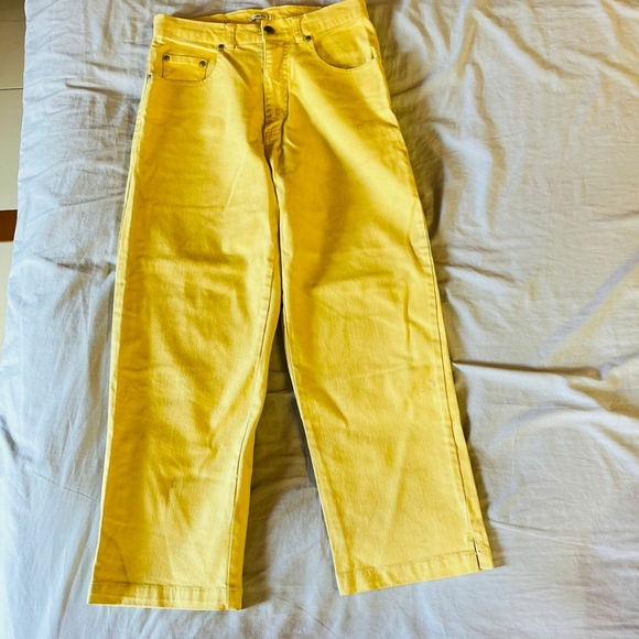 Yellow high waist straight jeans - Picture 5 of 5